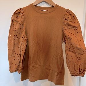 Copper T-shirt top with Eyelet Puff Sleeves